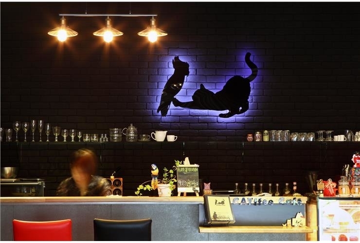 淡水 新生街 貓肥咖啡廳 招牌視覺類,混搭風
